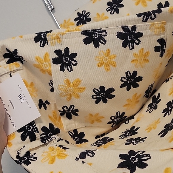 Zara Dasiy Print Denim Jeans - Picture 10 of 11